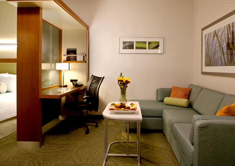 Springhill Suites By Marriott Huntsville Downtown Экстерьер фото