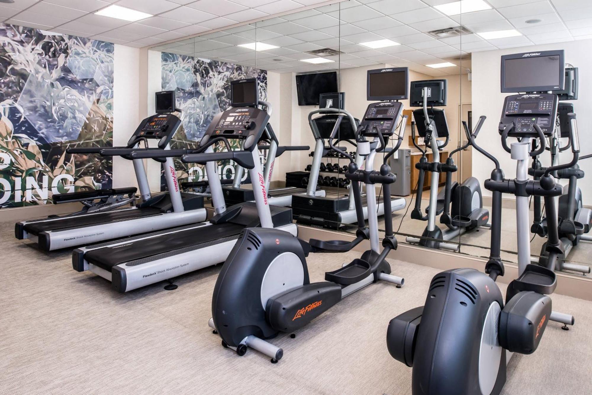 Springhill Suites By Marriott Huntsville Downtown Экстерьер фото