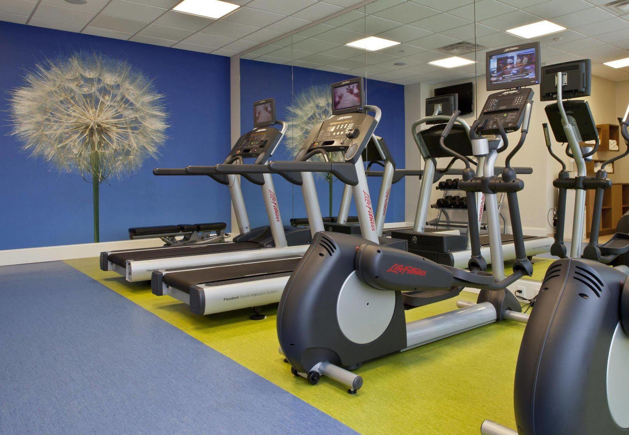 Springhill Suites By Marriott Huntsville Downtown Экстерьер фото